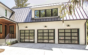 House with modern garage door