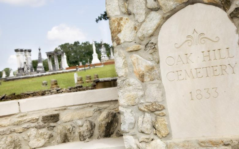 Oak Hill Cemetery